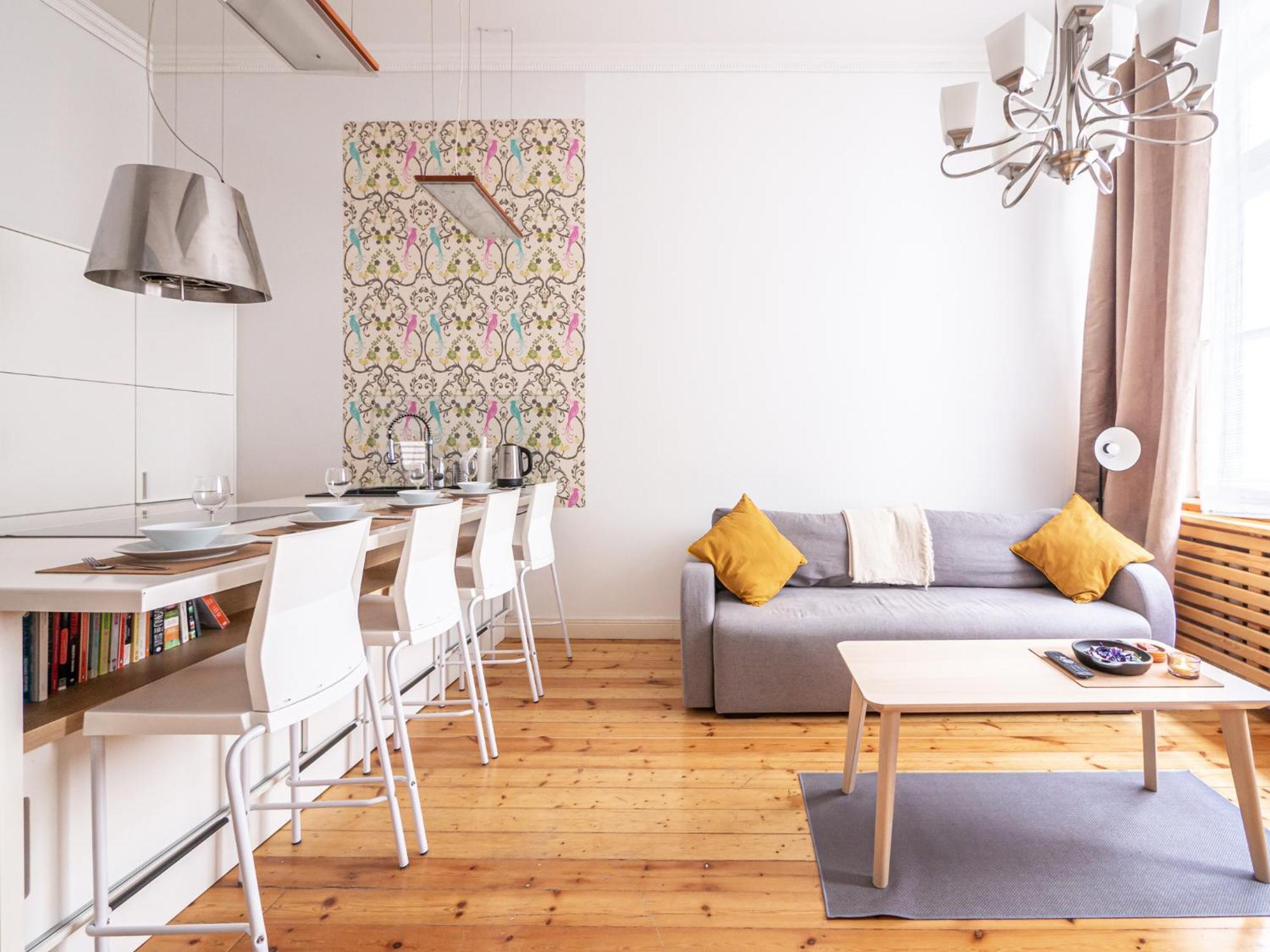 Design Meets Comfort - Embassy Area - By Innorental * Riga