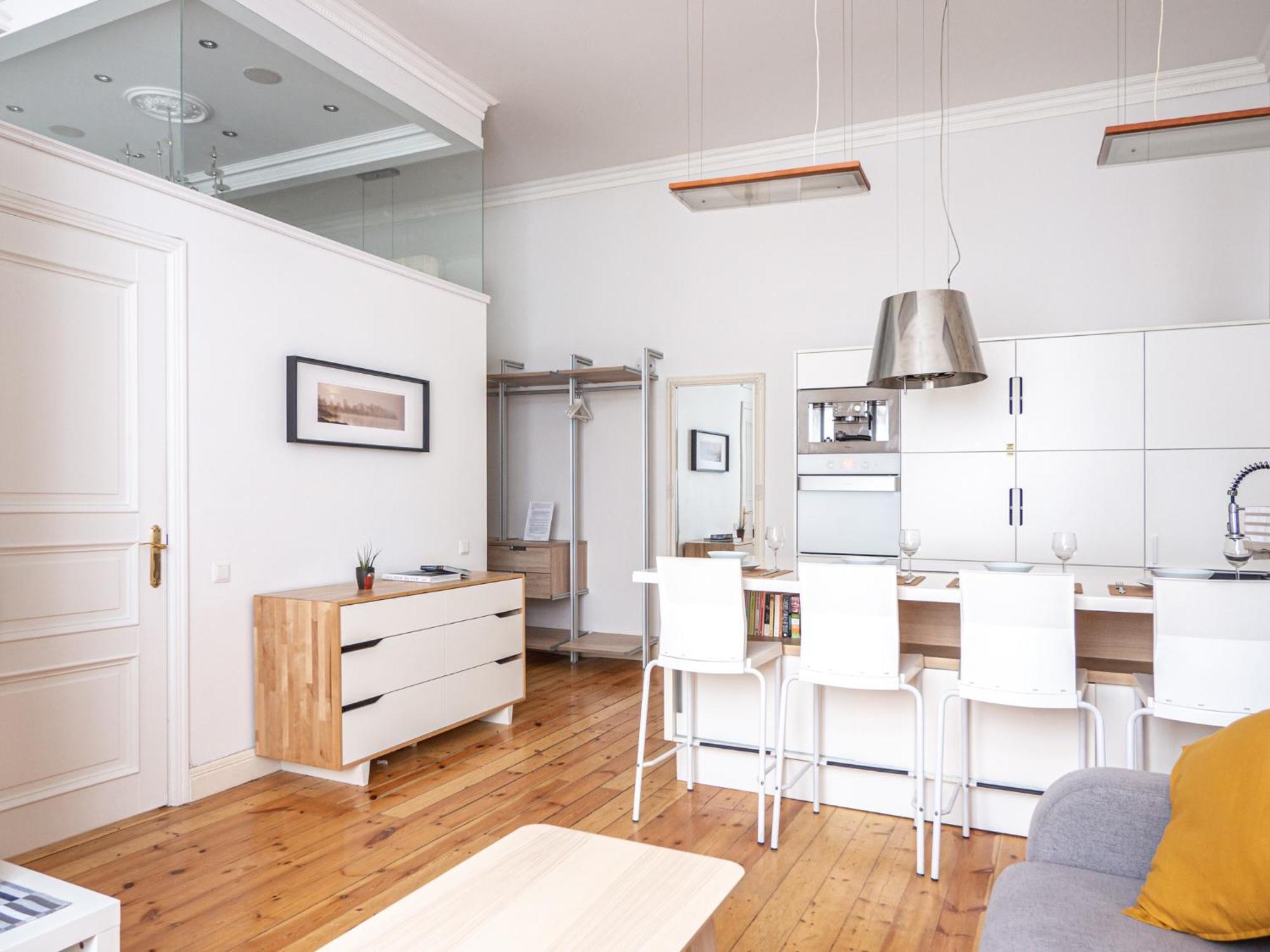 Design Meets Comfort - Embassy Area - By Innorental *